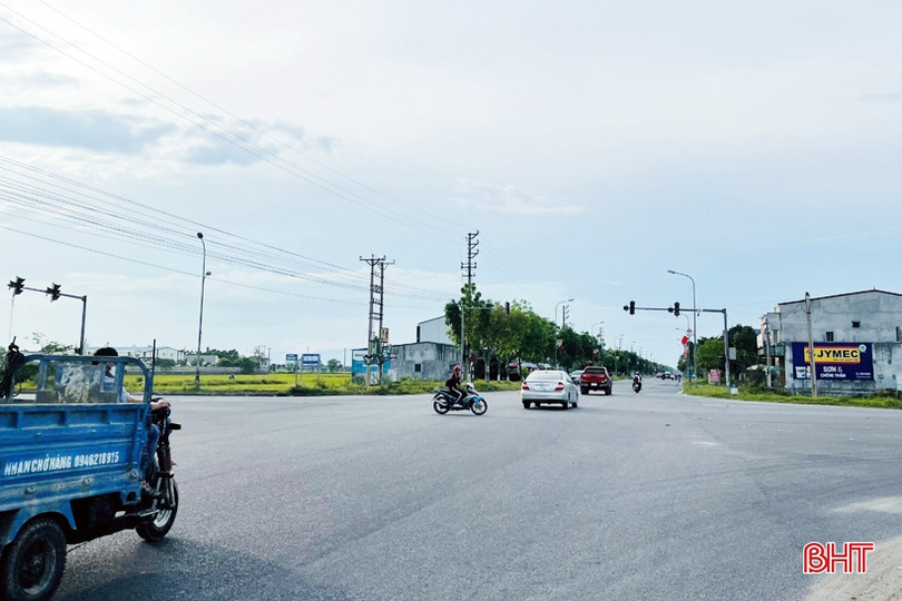 1 tỷ đồng sửa chữa đèn tín hiệu và lắp đặt bốt giao thông tại các nút giao ở TP Hà Tĩnh