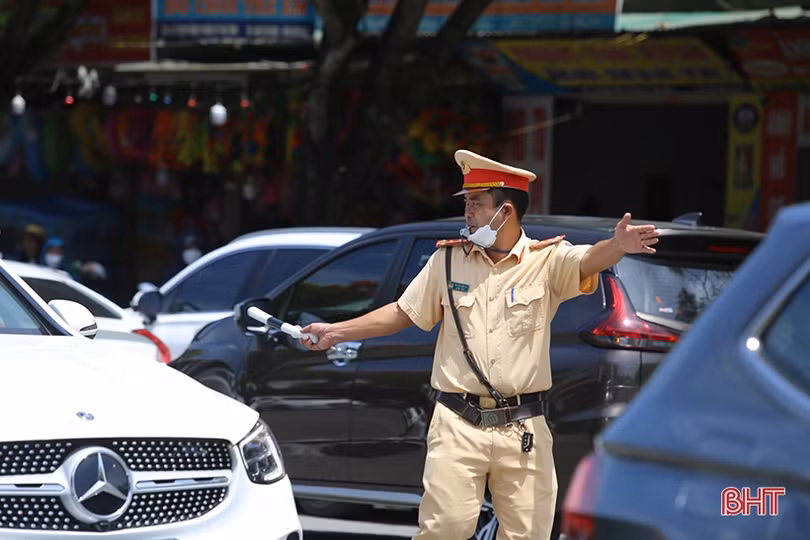 Ngày đầu Kỳ thi vào lớp 10 ở Hà Tĩnh diễn ra an toàn, nghiêm túc