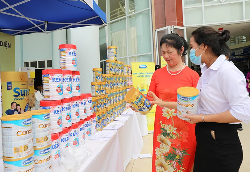 Vinamilk đồng hành cùng người cao tuổi lan tỏa thông điệp “sống khỏe, sống thanh xuân”