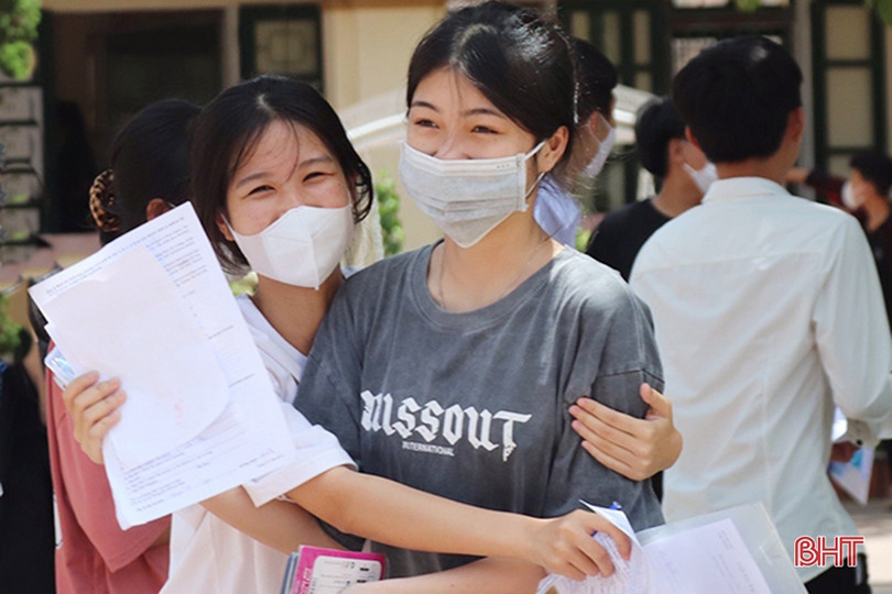 Ngày đầu Kỳ thi vào lớp 10 ở Hà Tĩnh diễn ra an toàn, nghiêm túc