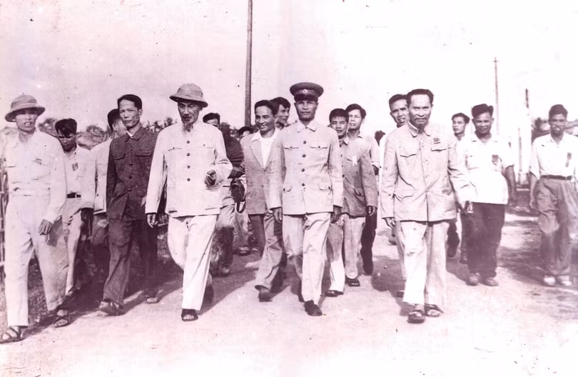 Hà Tĩnh mùa sen nhớ Bác