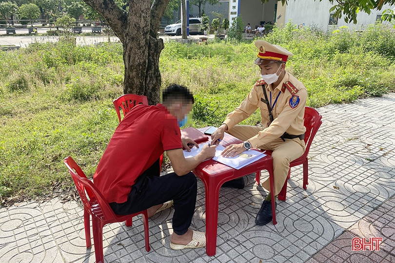 Công an TX Kỳ Anh xử phạt 600 trường hợp vi phạm giao thông