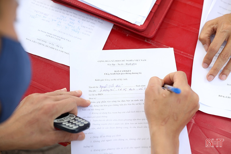 Công an TX Kỳ Anh xử phạt 600 trường hợp vi phạm giao thông