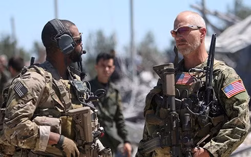 ong trump tuyen bo rut quan hoan toan khoi chien truong syria