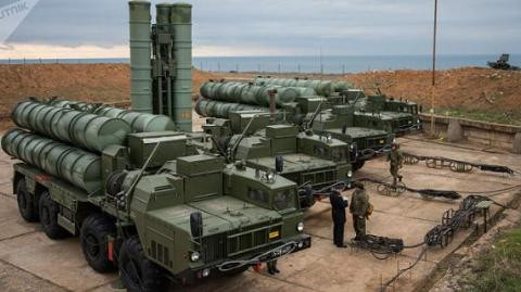 Hệ thống phòng không tầm xa S-400 Triump, nòng cốt của lưới phòng không Nga luoi phong khong nga thien la dia vong khong the xuyen thung