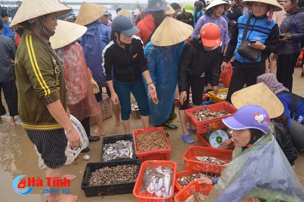 photo niem vui lang bien ha tinh