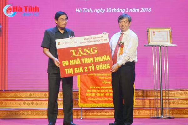agribank ha tinh ky niem 30 nam ngay thanh lap