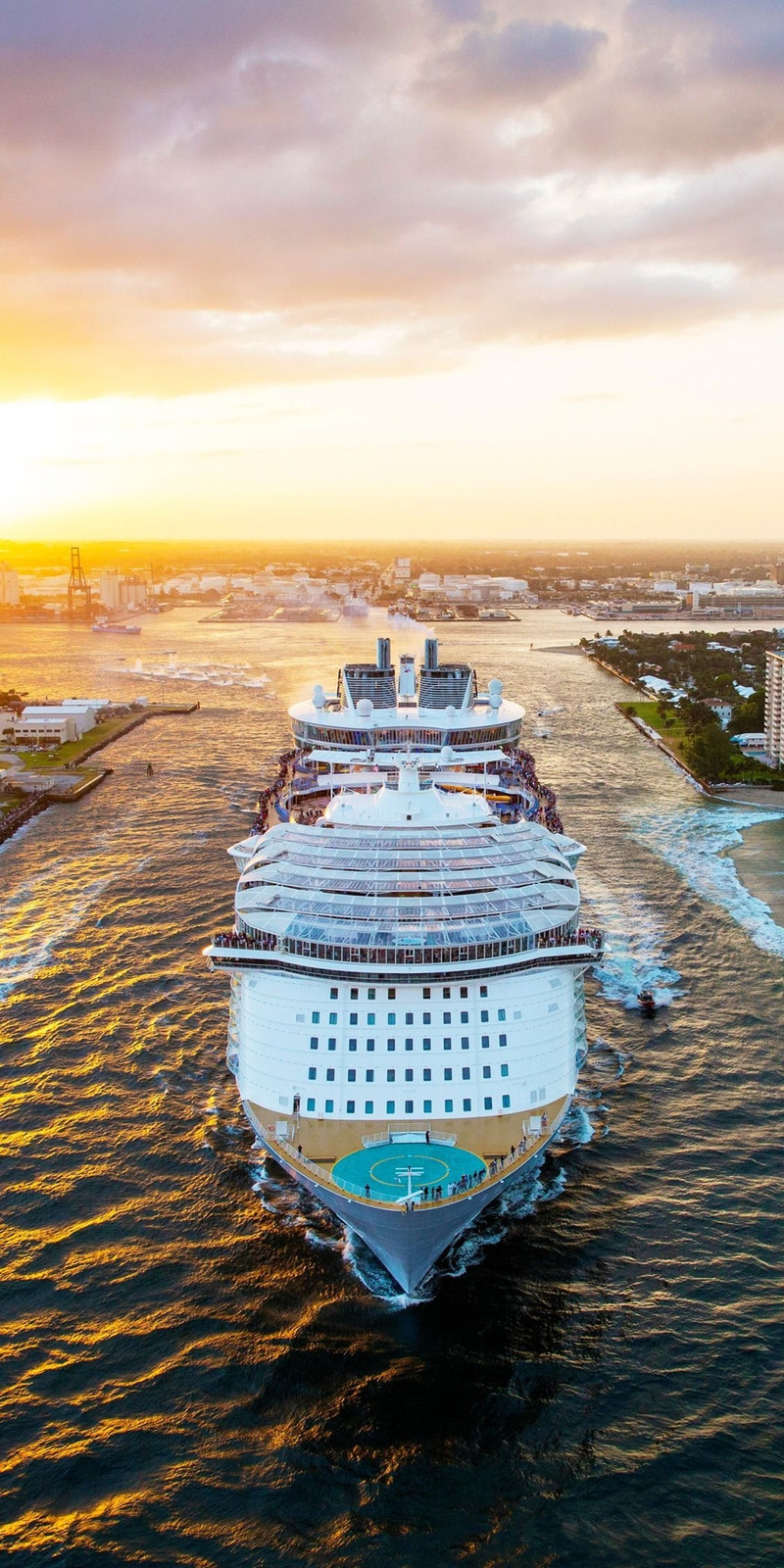 kham pha du thuyen lon nhat the gioi