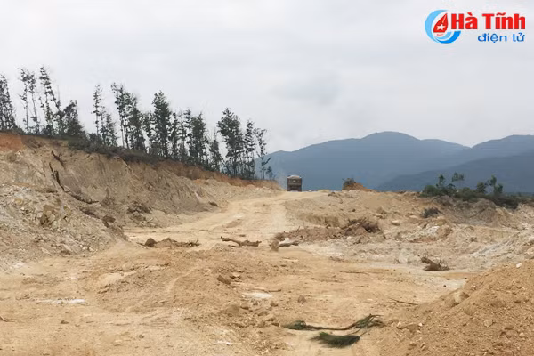 mo da de doa an toan mo ma hang tram nguoi dan keu cuu