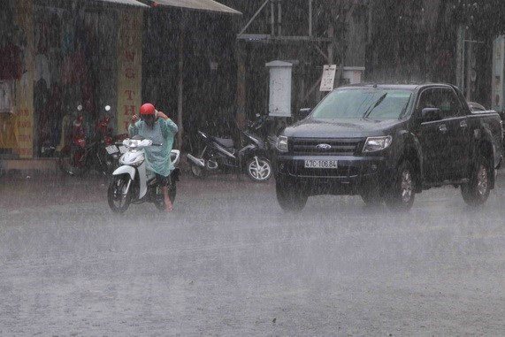 bac trung bo se lanh ve dem va sang som ngay nang am