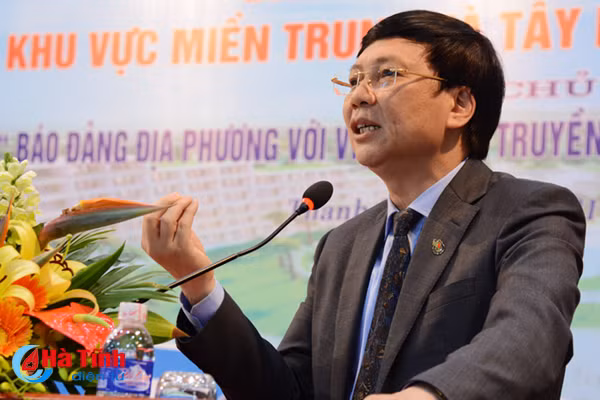 Chia sẻ kinh nghiệm tuyên truyền thu hút đầu tư gắn với bảo vệ môi trường