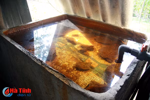 dung khai thac mo sat thach khe bai 7 giu mach nuoc ngam