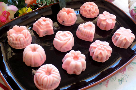 cuoi tuan thanh thoi me tro tai lam kem sua chua trai cay ngon me ly