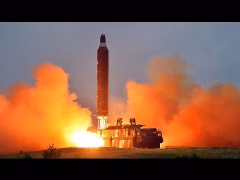 nga trang bi ten lua lien luc dia moi vao nam 2021