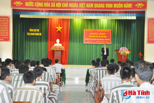 trang bi kien thuc phap luat ky nang song cho pham nhan trai giam xuan ha