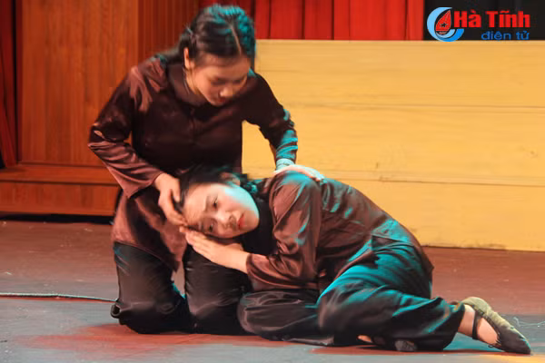 soi noi lien hoan chi huy doi gioi huyen nghi xuan