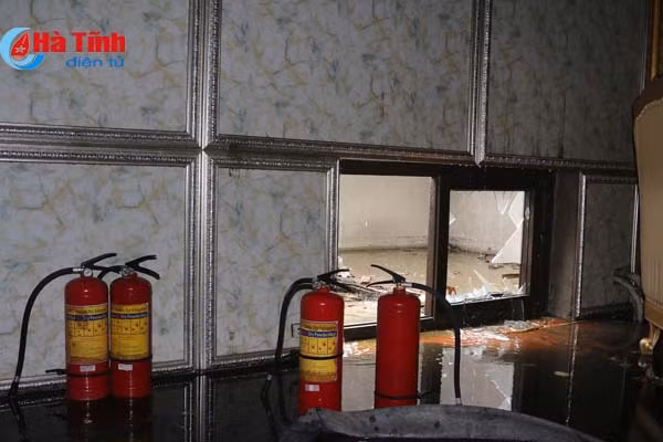 ly giai mot goc vu chay karaoke kingdom club