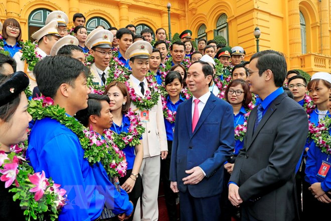 Chủ tịch nước gặp mặt các cán bộ Đoàn xuất sắc tiêu biểu toàn quốc ảnh 1 chu tich nuoc gap mat cac can bo doan xuat sac tieu bieu toan quoc