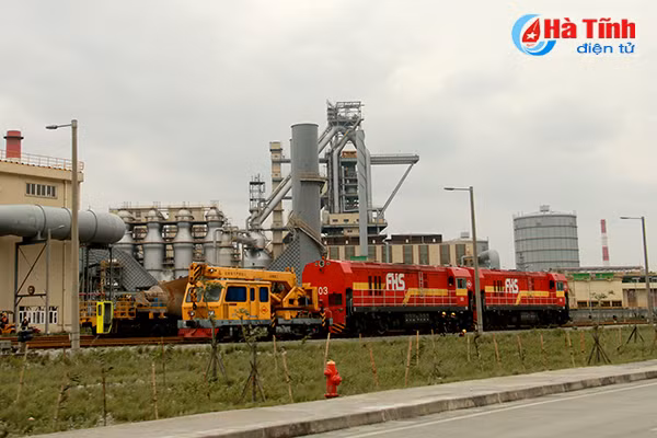 dung khai thac mo sat thach khe bai 6 ban khoan ve hieu qua du an