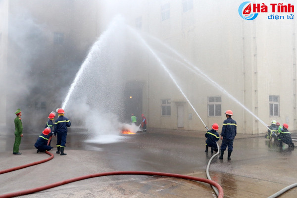len phuong an doi pho voi tinh huong chay lon tai formosa ha tinh