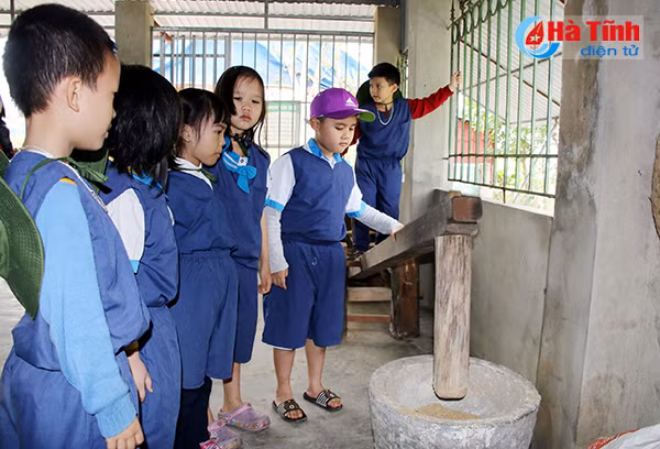 photo mot ngay lam nong tai edufarm tuong son