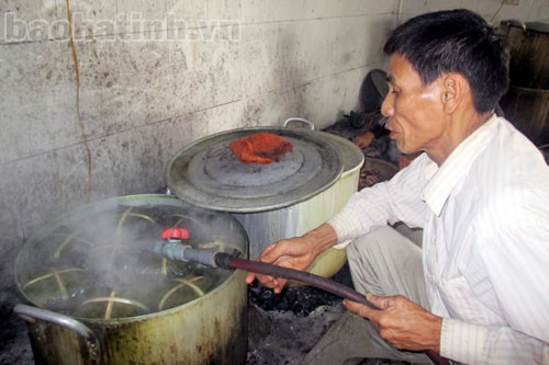 Tết bắt đầu với chiếc bánh chưng...