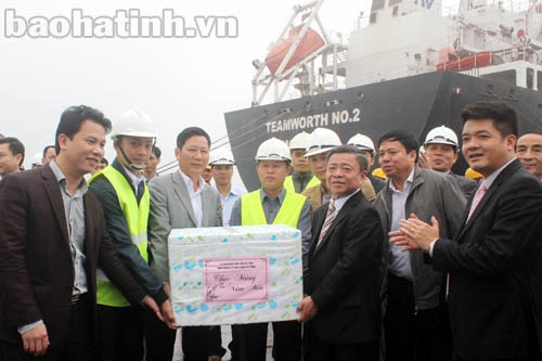 Đảm bảo giải phóng kịp thời, nhanh gọn tàu, hàng tại Cảng Vũng Áng ảnh 5