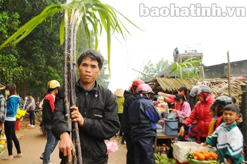 Nhanh chân mang Tết về nhà