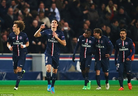 Cavani ghi bàn duy nhất cho PSG