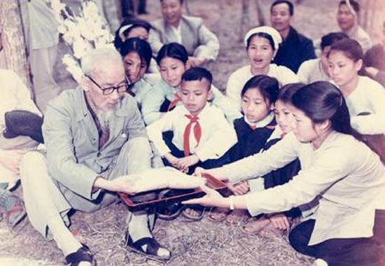 Niềm tin tất thắng trong bài thơ Xuân cuối cùng của Bác Hồ ảnh 1 Niềm tin tất thắng trong bài thơ Xuân cuối cùng của Bác Hồ ảnh 1