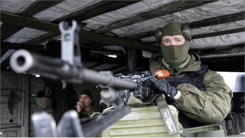 Quân ly khai thuộc nước cộng hòa Donetsk tự xưng. (Ảnh: qz.com)