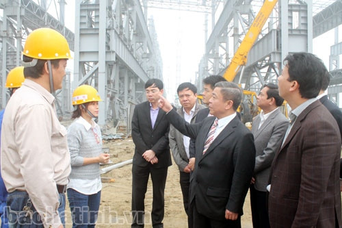 Phấn đấu quý 4/2015, Hà Tĩnh có sản phẩm thép đầu tiên ra lò ảnh 1