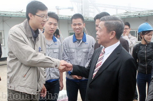 Phấn đấu quý 4/2015, Hà Tĩnh có sản phẩm thép đầu tiên ra lò ảnh 3