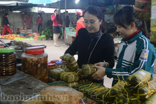 Dịch vụ bánh chưng Tết liên tay vẫn không kịp hàng ảnh 6