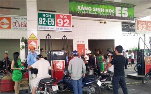 Chính thức sử dụng rộng rãi xăng E5 trên toàn quốc từ cuối năm 2015 ảnh 1