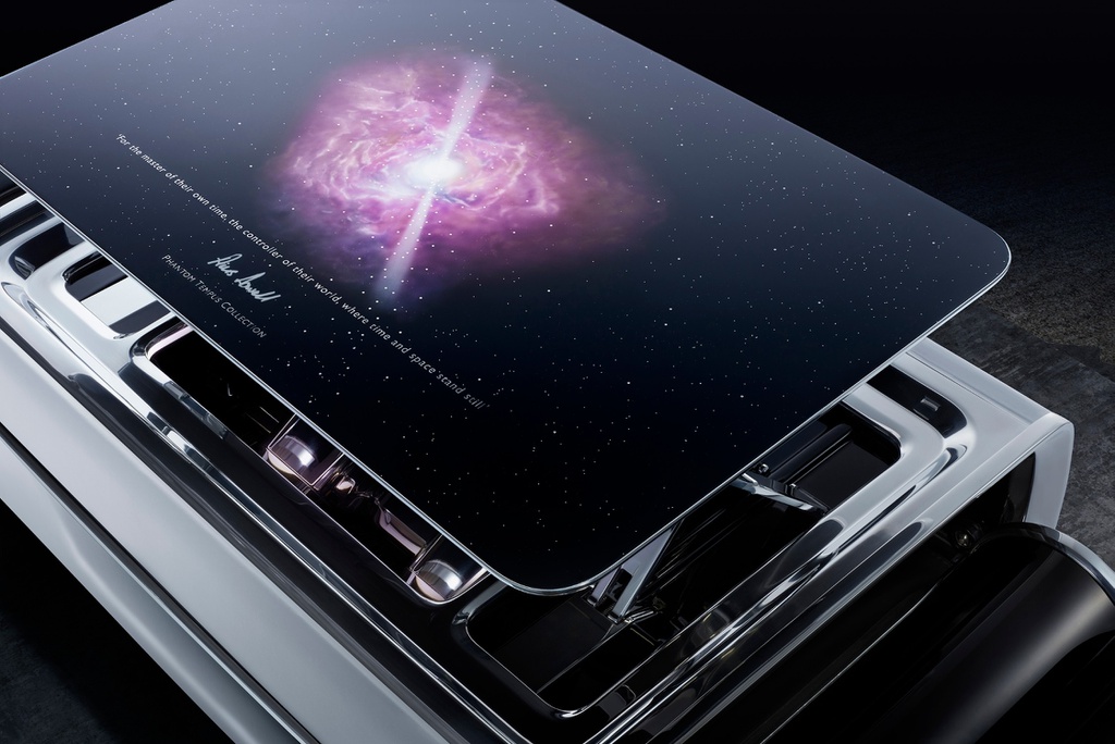 Rolls-Royce Phantom Tempus - tác phẩm nghệ thuật về hiệu ứng ánh sáng