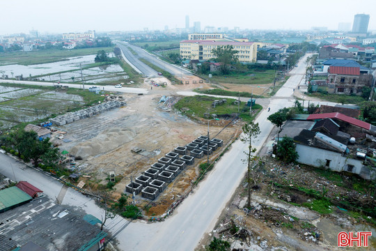 Gỡ vướng mặt bằng để dự án đường Xuân Diệu kéo dài về đích đúng hẹn