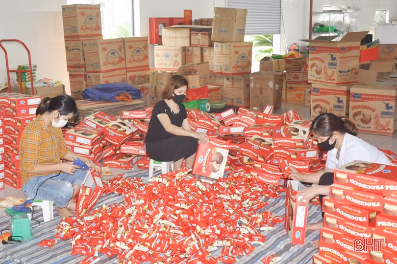 Hà Tĩnh sáng đầu tiên sau giãn cách xã hội