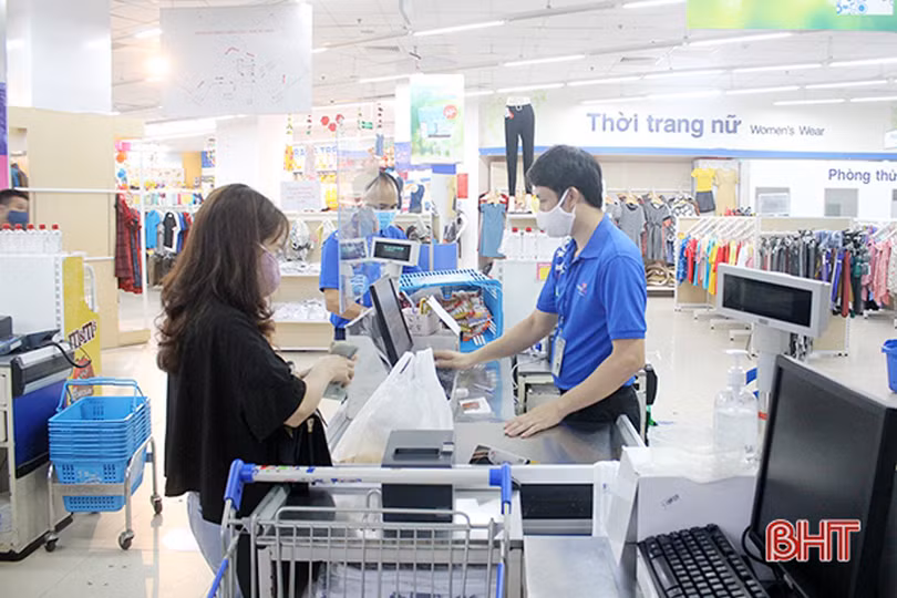 Khôi phục sản xuất, không chủ quan, buông lỏng phòng chống dịch