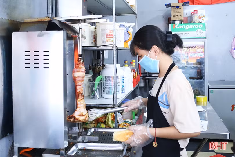 Hà Tĩnh sáng đầu tiên sau giãn cách xã hội