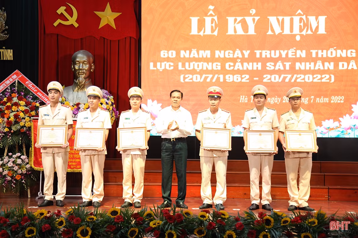 Xây dựng lực lượng Cảnh sát nhân dân Công an Hà Tĩnh ngày càng tinh nhuệ, hiện đại