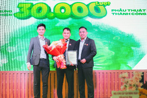 BS.CKII Võ Tá Thiện mổ thành công 30.000 ca Phaco – dấu ấn tự hào của ngành nhãn khoa Hà Tĩnh