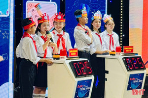 Chung kết “Ô cửa Tiếng Anh” mùa 2: Hấp dẫn, kịch tính đến phút cuối