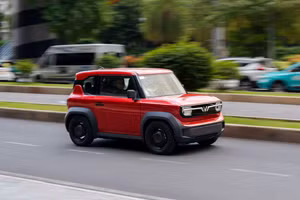 Chỉ còn ít ngày để nhận ưu đãi đến 9%, miễn phí sạc 3 năm khi mua VinFast VF 3 trong tháng 4