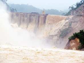 Thủy điện Hố Hô trước nguy cơ bị vỡ