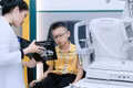 Thu cũ, đổi mới gọng kính tại Bệnh viện Đa khoa Sài Gòn - Hà Tĩnh
