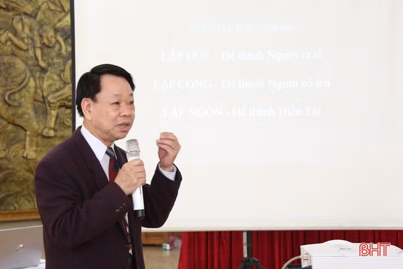Hội thảo khoa học về tiếp nhận và phát huy giá trị di sản Hải Thượng Lãn Ông Lê Hữu Trác