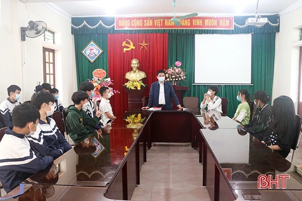 Phân luồng sau THCS ở Hà Tĩnh: Không quá 72% học sinh vào lớp 10 THPT công lập