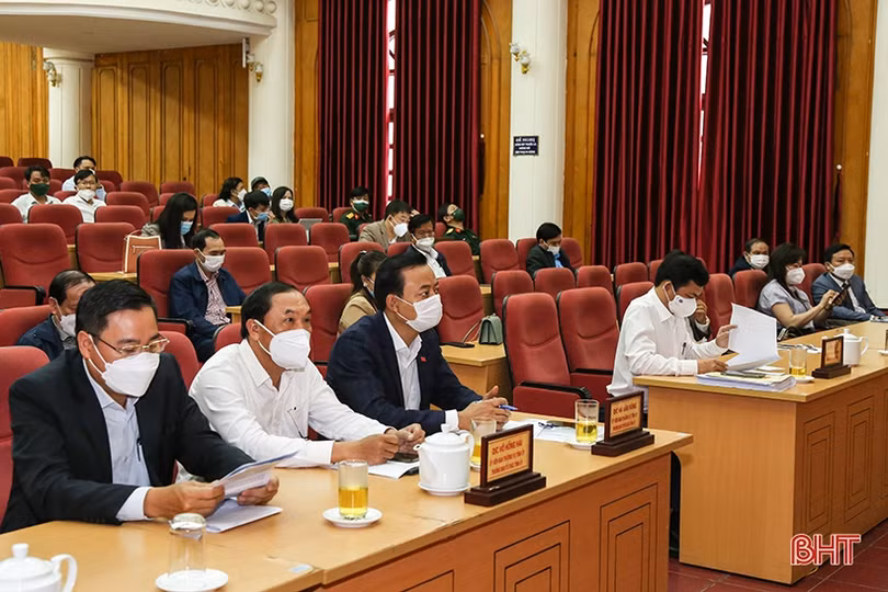 Tập trung tuyên truyền các hoạt động kỷ niệm 65 năm Ngày Bác Hồ về thăm Hà Tĩnh