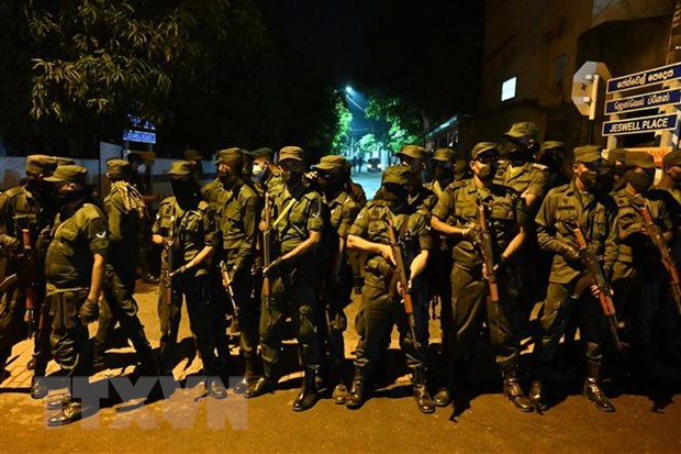 Sri Lanka áp đặt lệnh giới nghiêm toàn quốc kéo dài 36 giờ hình ảnh 1 Sri Lanka áp đặt lệnh giới nghiêm toàn quốc kéo dài 36 giờ
